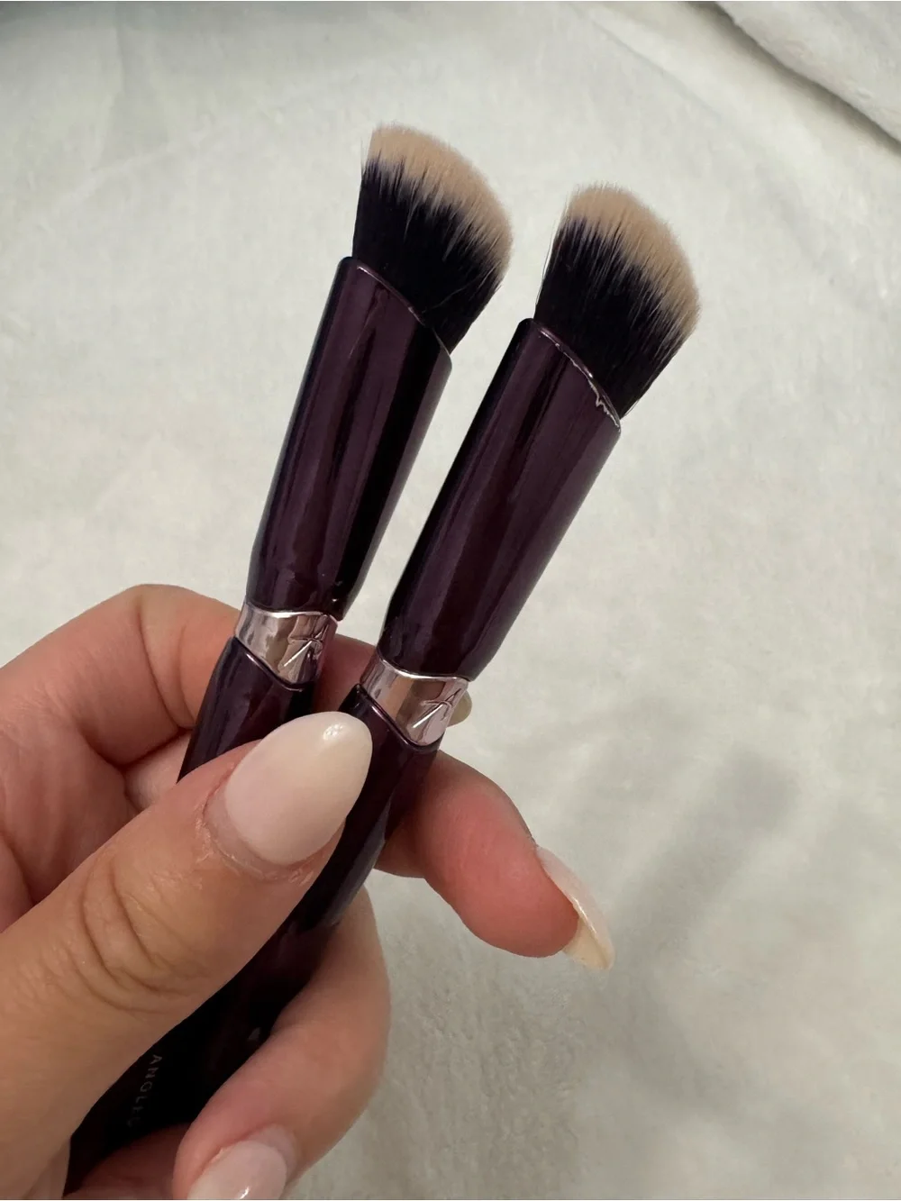 Anisa Beauty Angled Concealer Brush - Purple (Not a set)